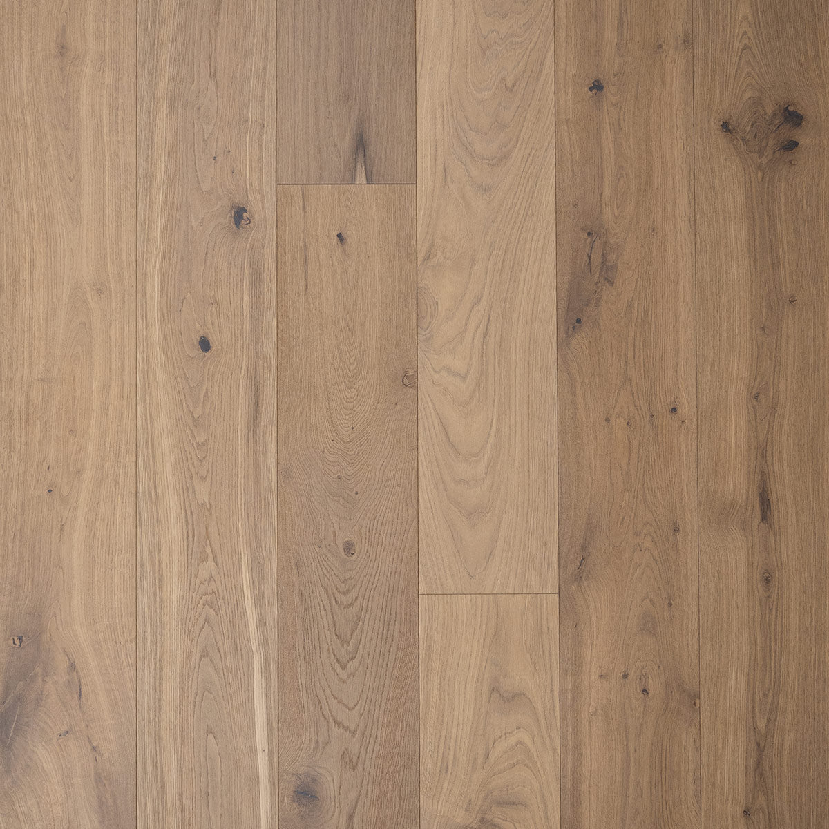 DC203 White Smoked Oak
