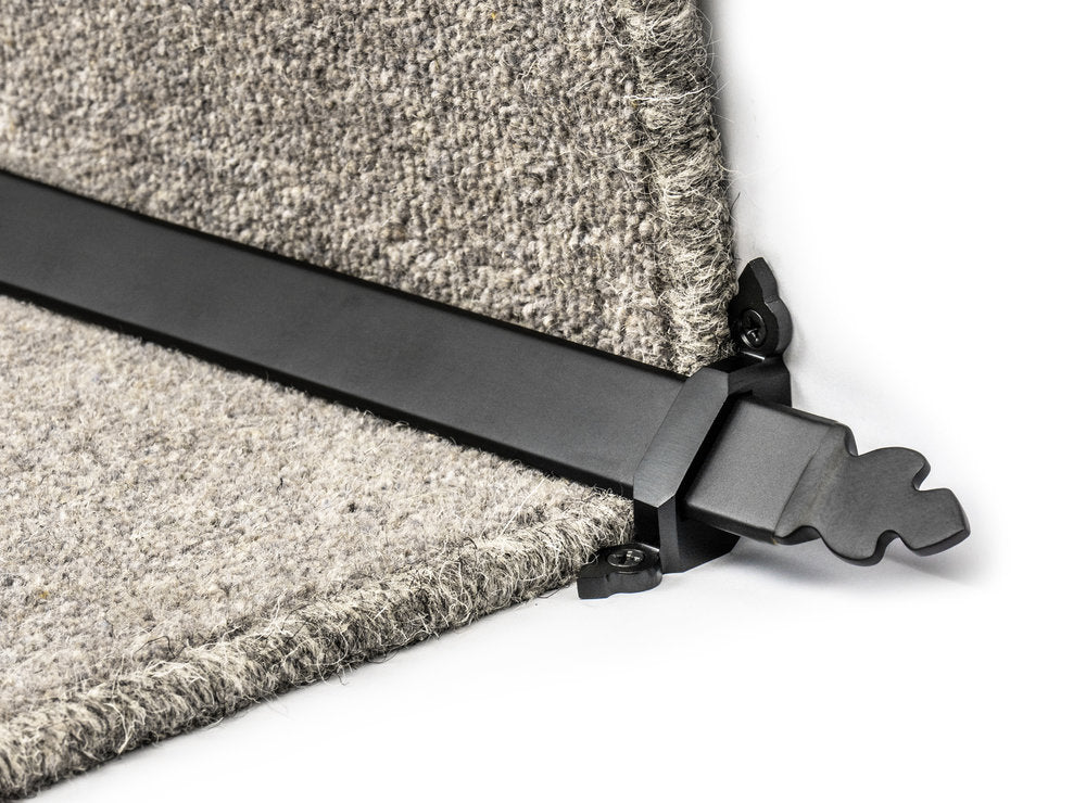 Royale Beaumont Black