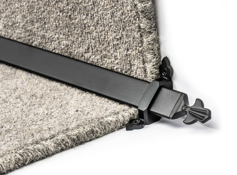 Royale Louis Black