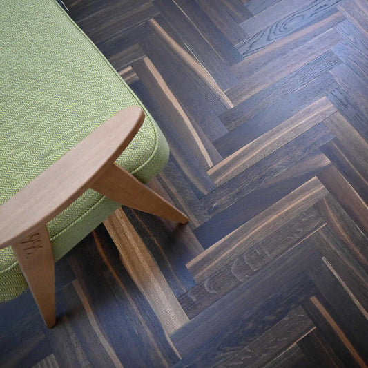 TH108 Smoked Oak Strip Herringbone