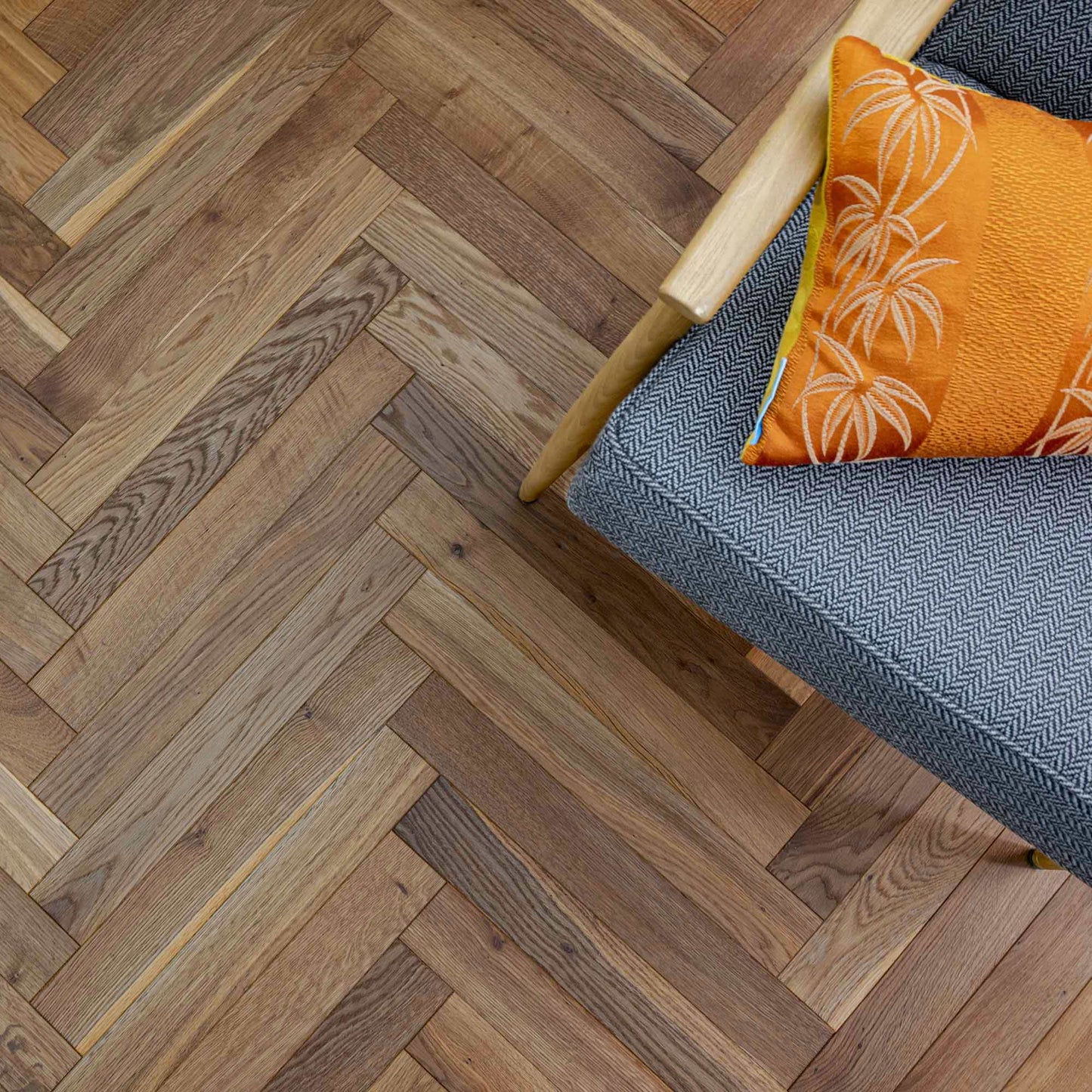 TH111 Thermo Oak Strip Herringbone