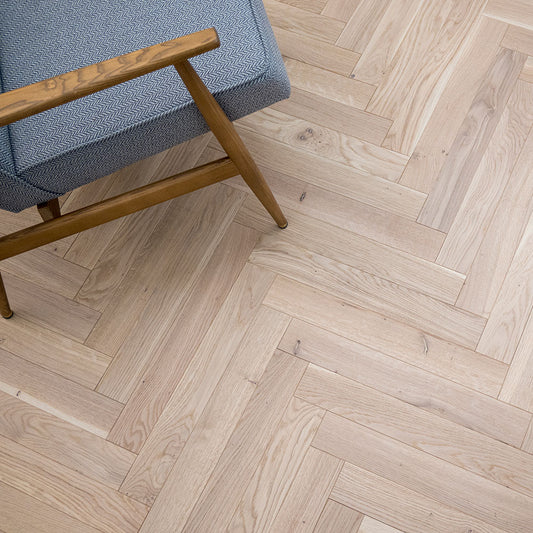 TH109 Seashell Strip Herringbone